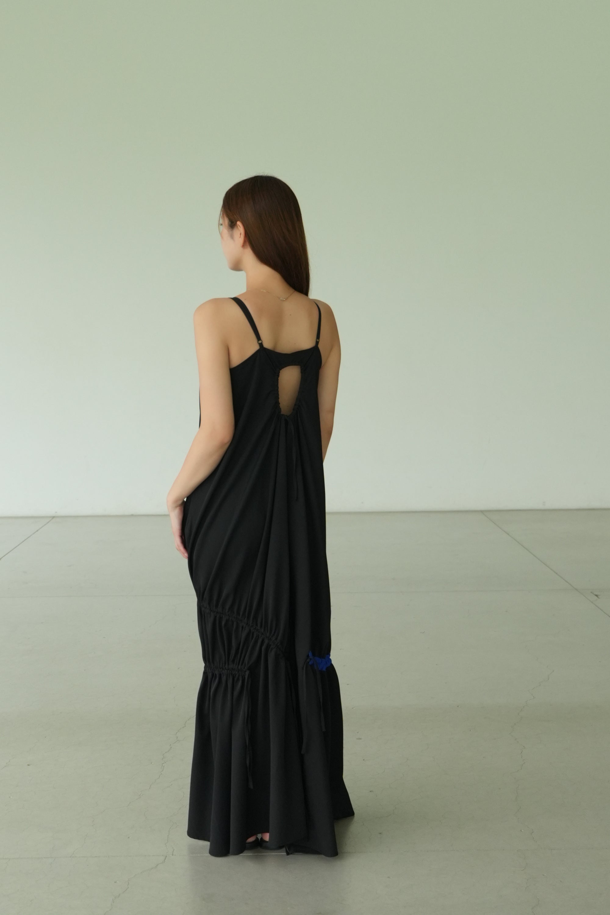 SCULPT DRESS