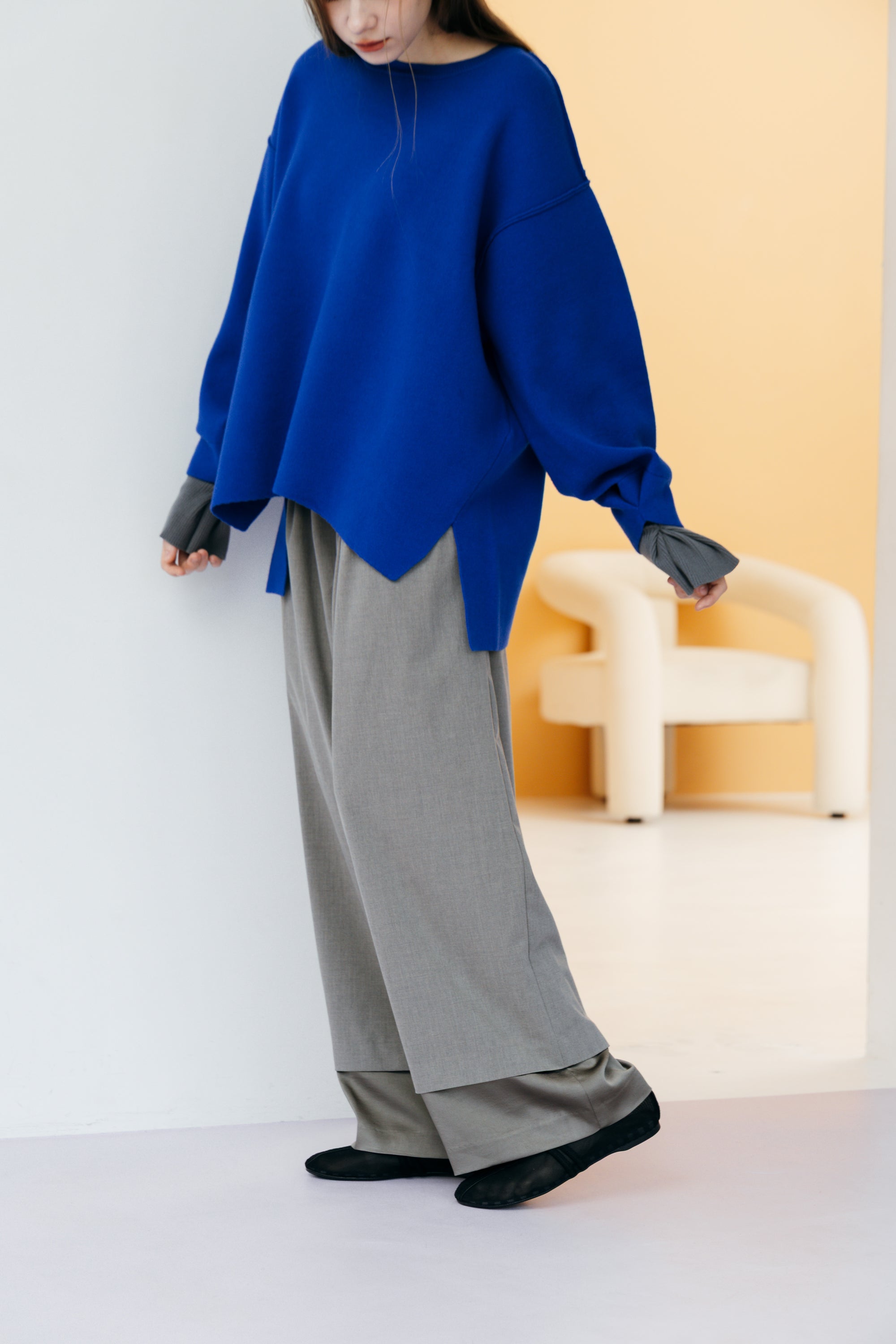 TUCK LAYERED BOTTOMS【11月下旬発売予定】