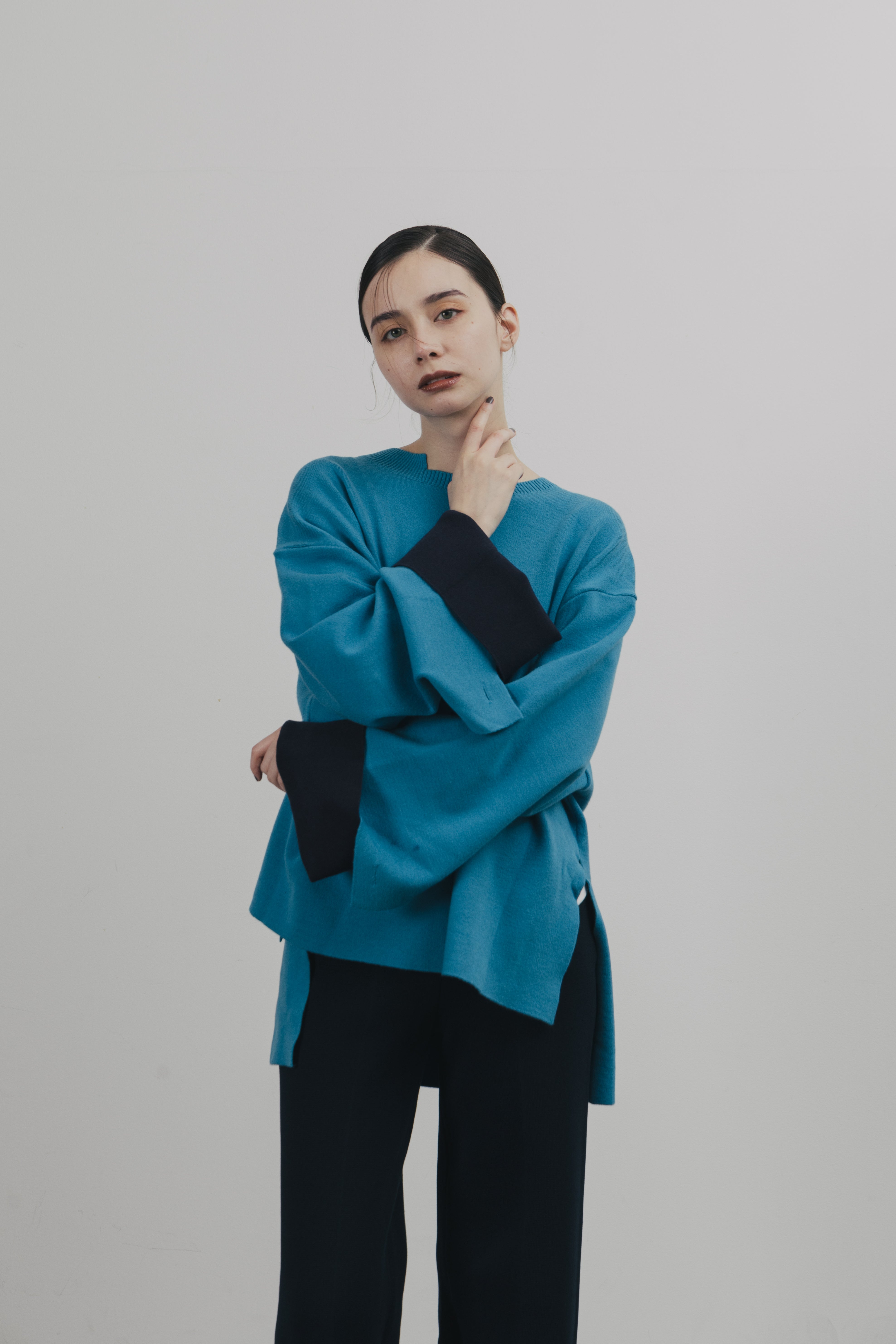 LAYERED KNIT TOPS – UNOF