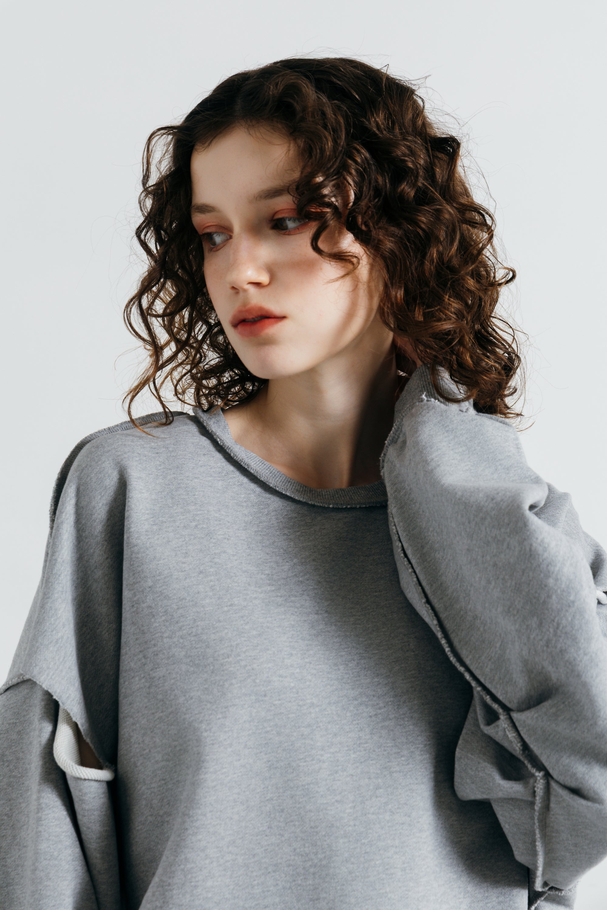 SLIT SLEEVE PULLOVER