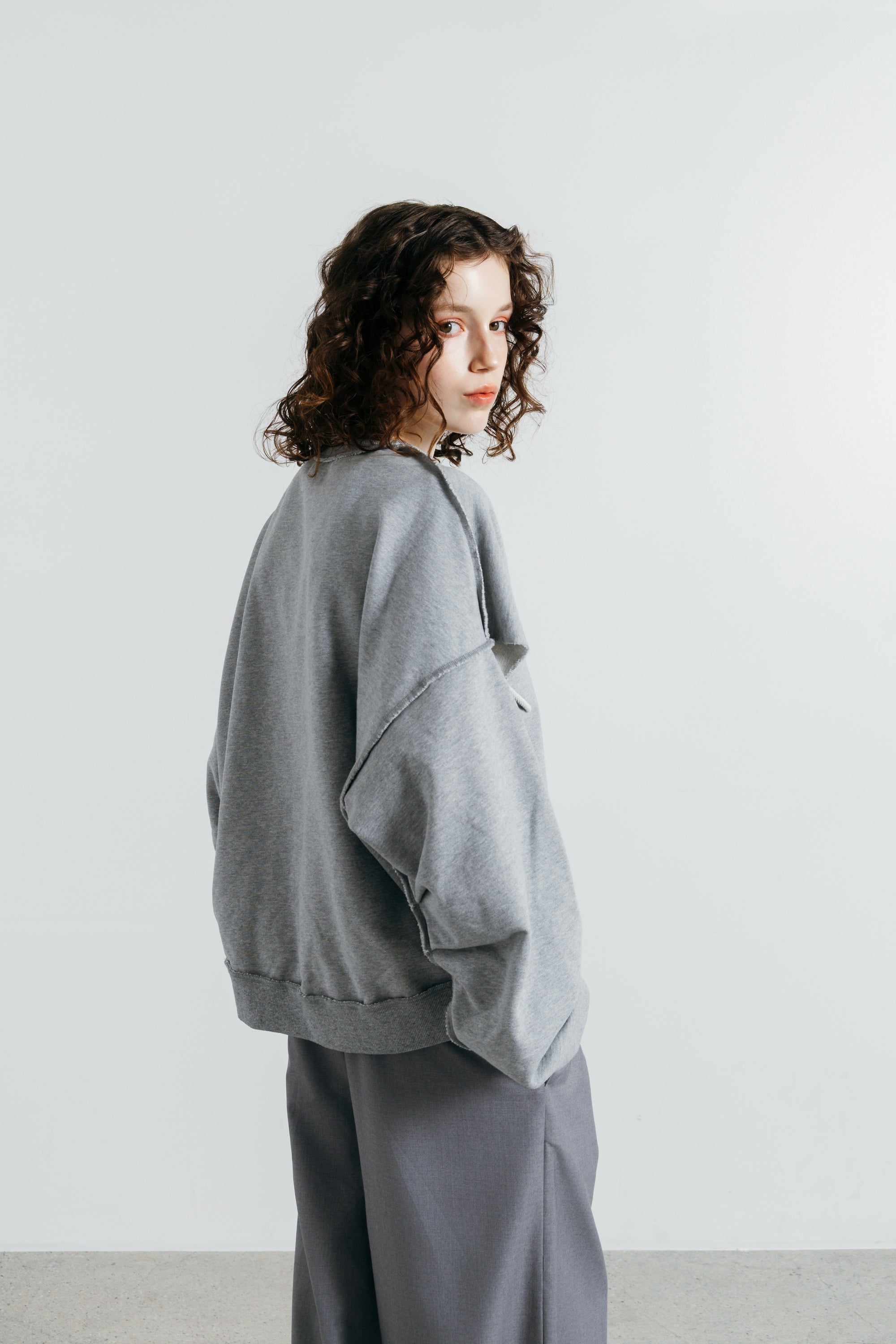 SLIT SLEEVE PULLOVER