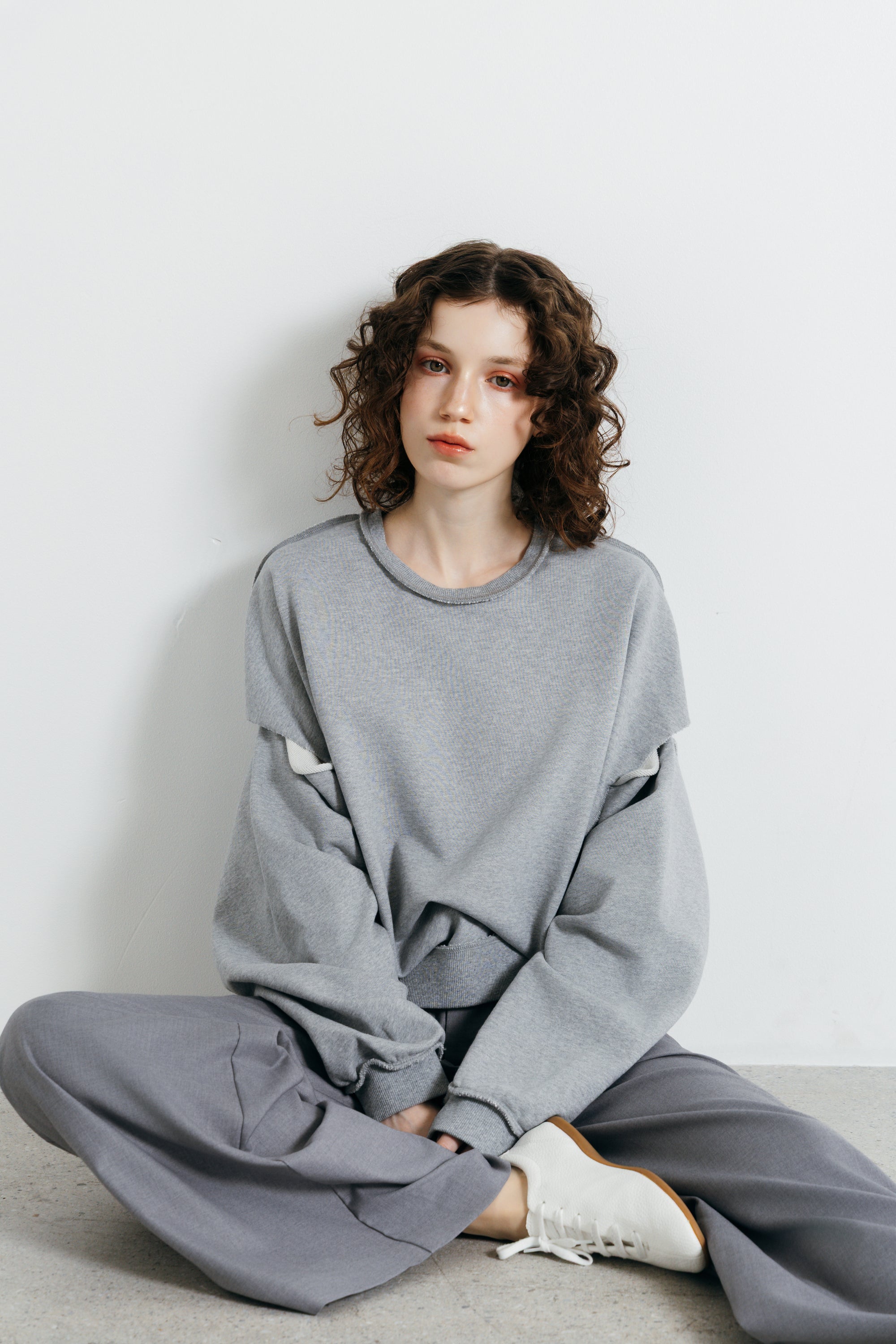 SLIT SLEEVE PULLOVER
