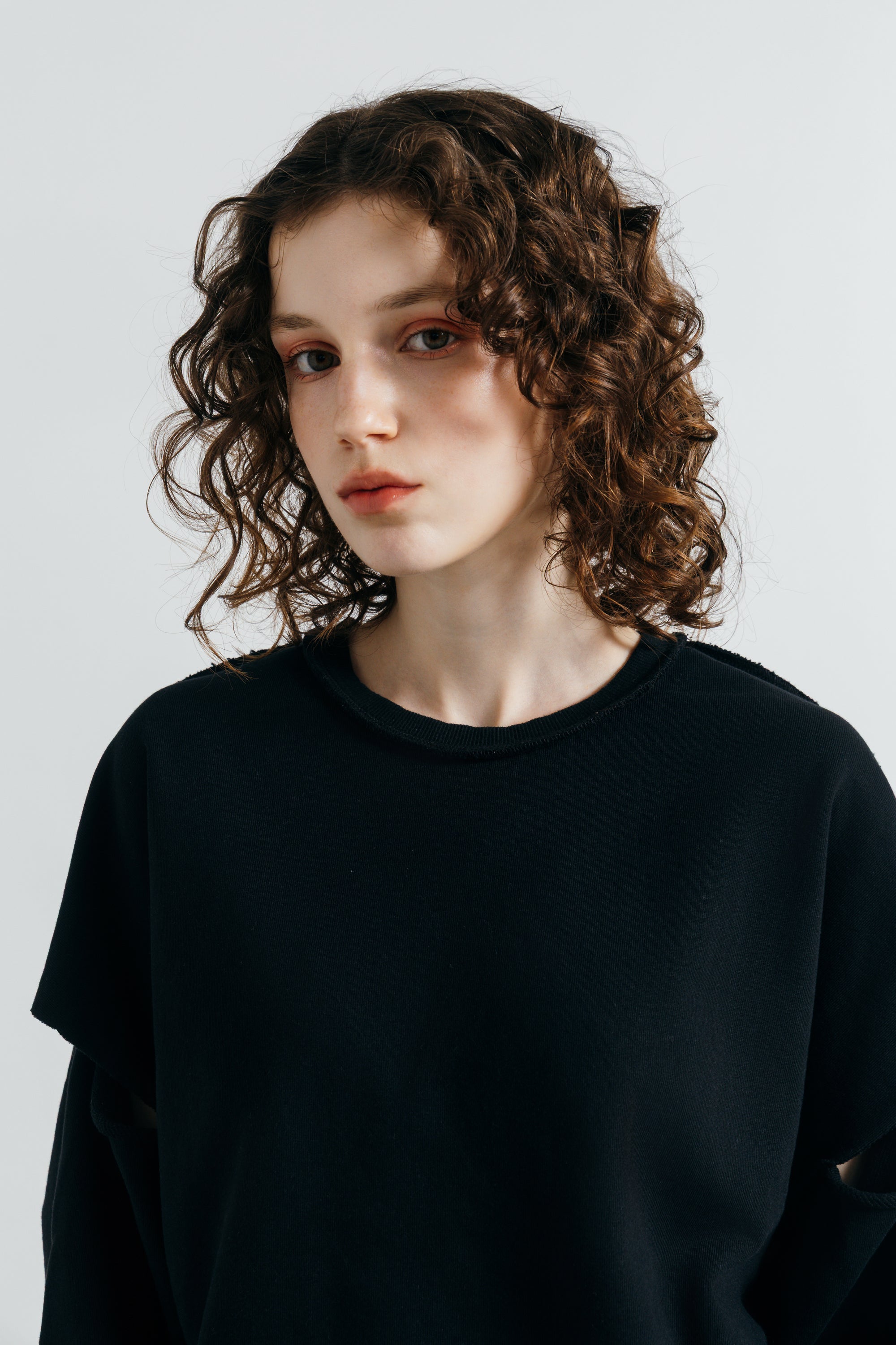 SLIT SLEEVE PULLOVER