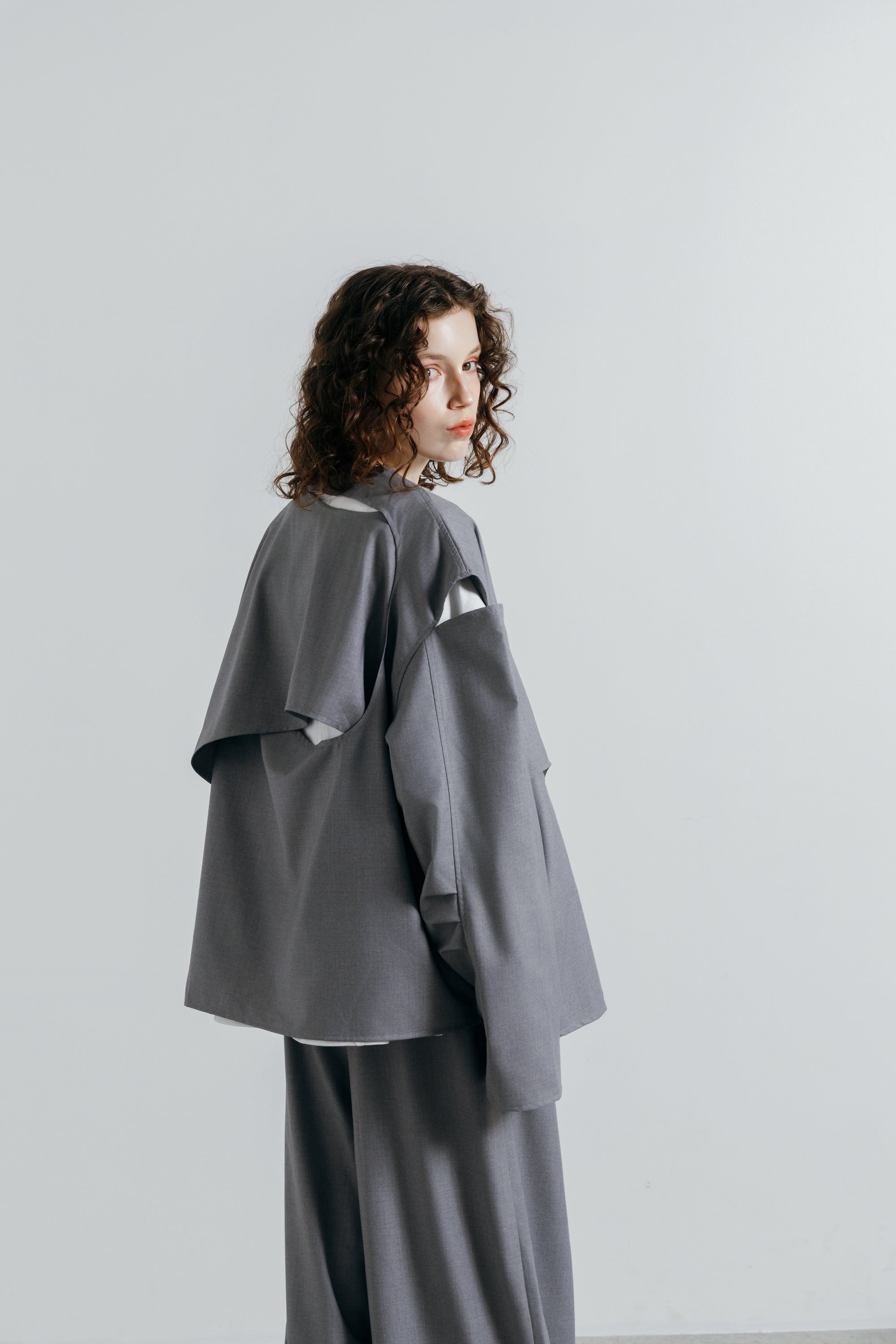 SOFT LINE SHIRT