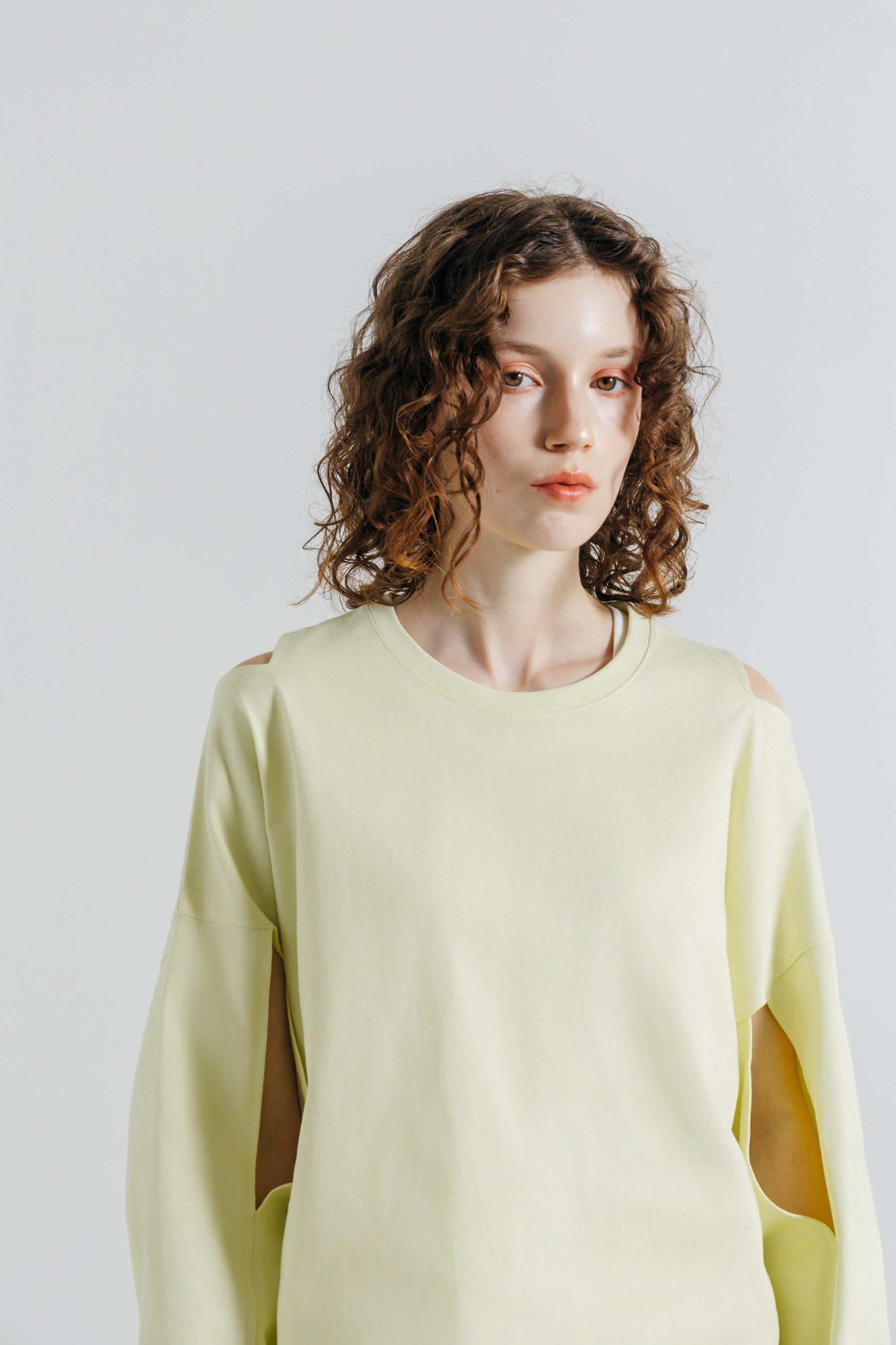 SOFT LINE SLIT TOPS