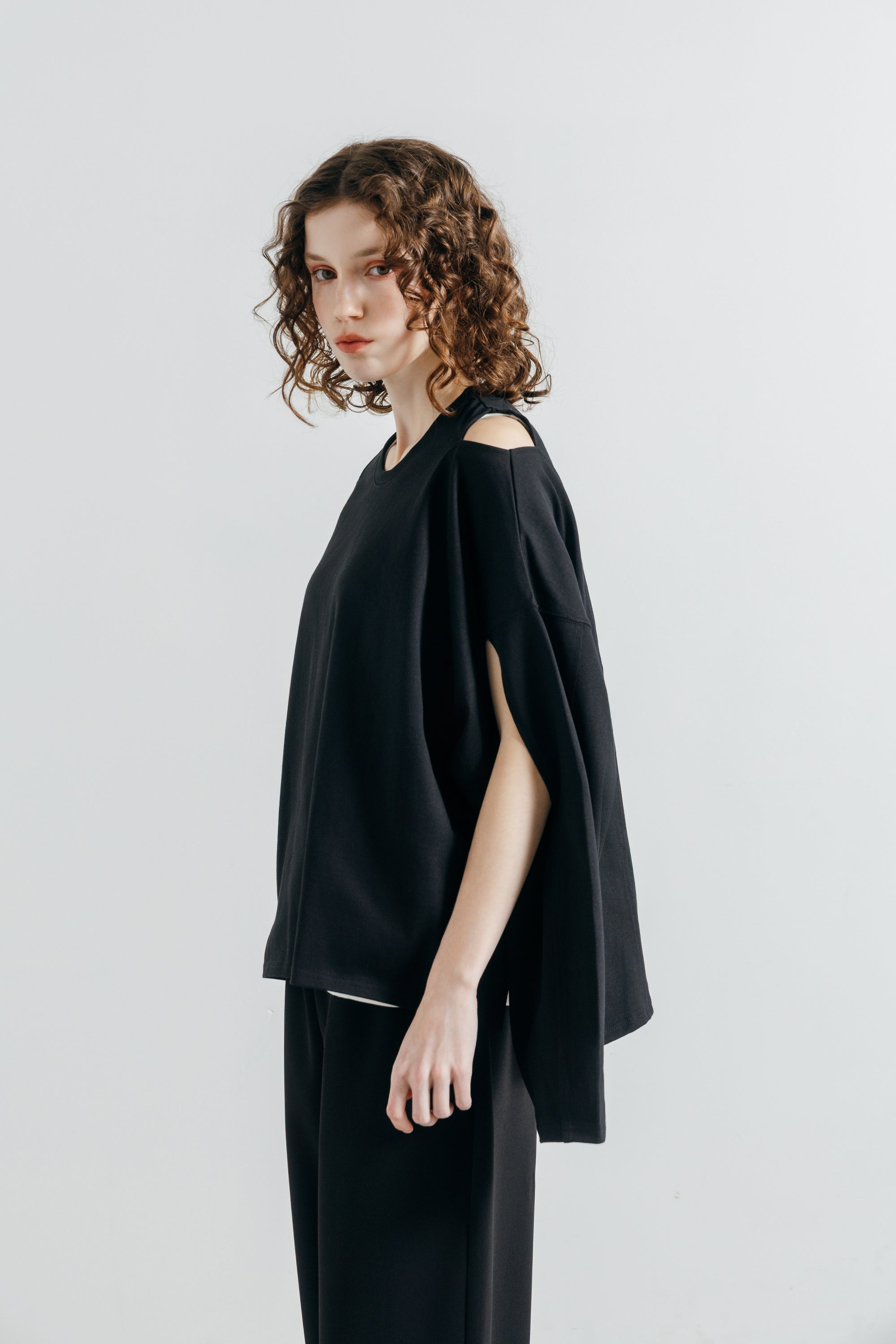 SOFT LINE SLIT TOPS