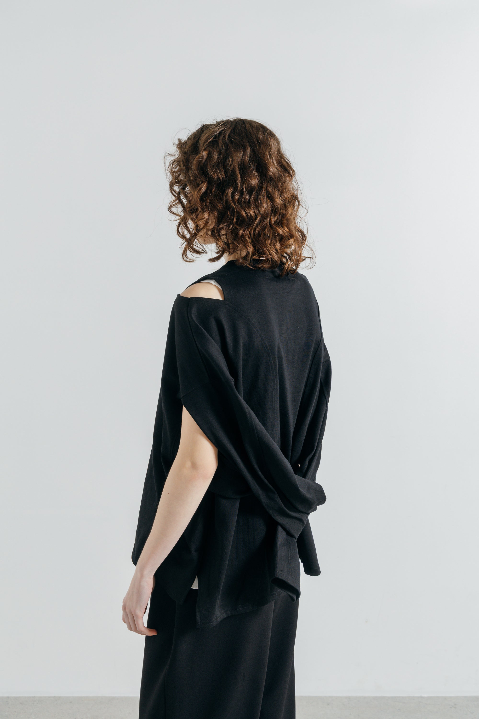 SOFT LINE SLIT TOPS