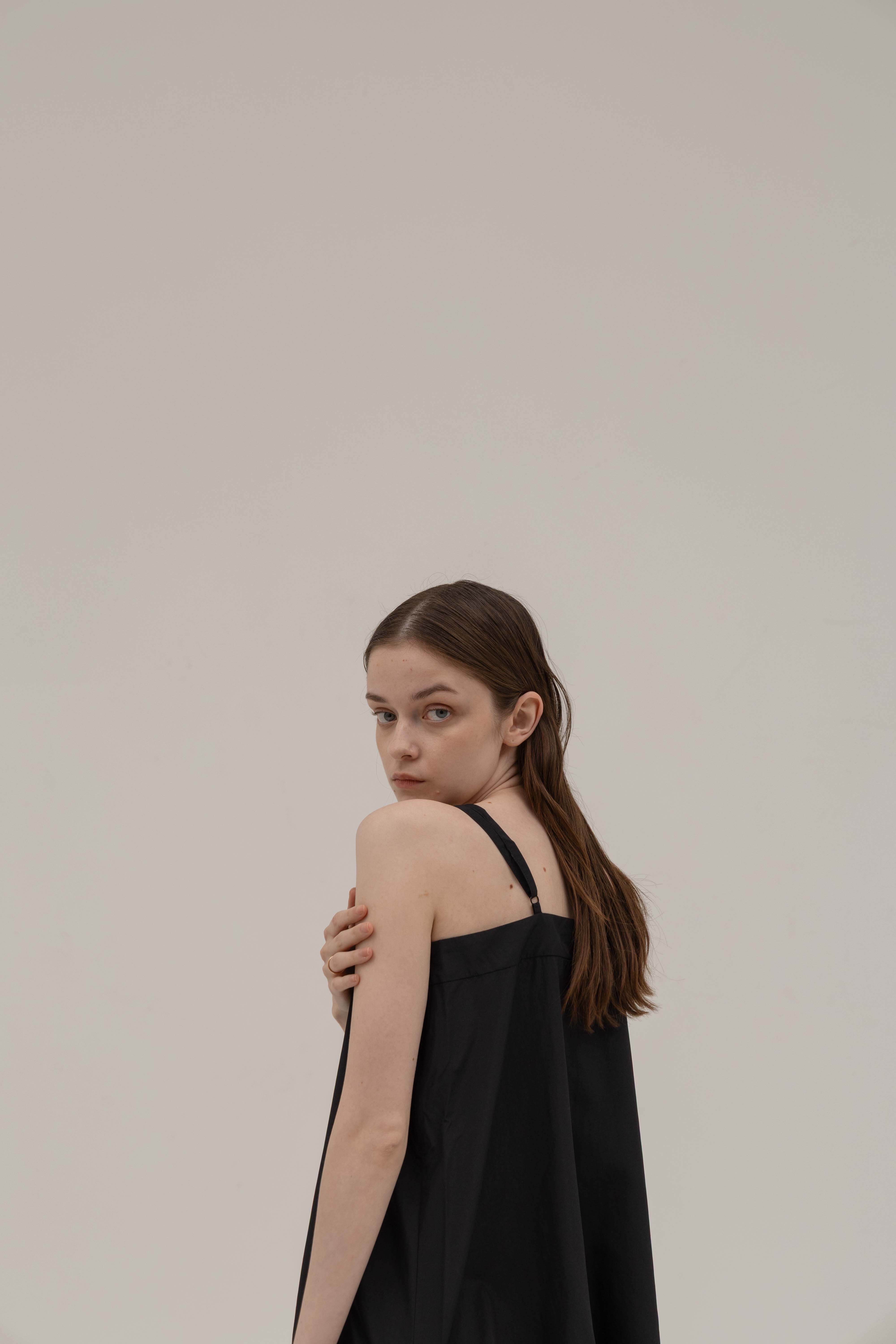 ワンピース UNOF AIR DRAPE DRESS BLACK AIR DRAPE DRESS – UNOF