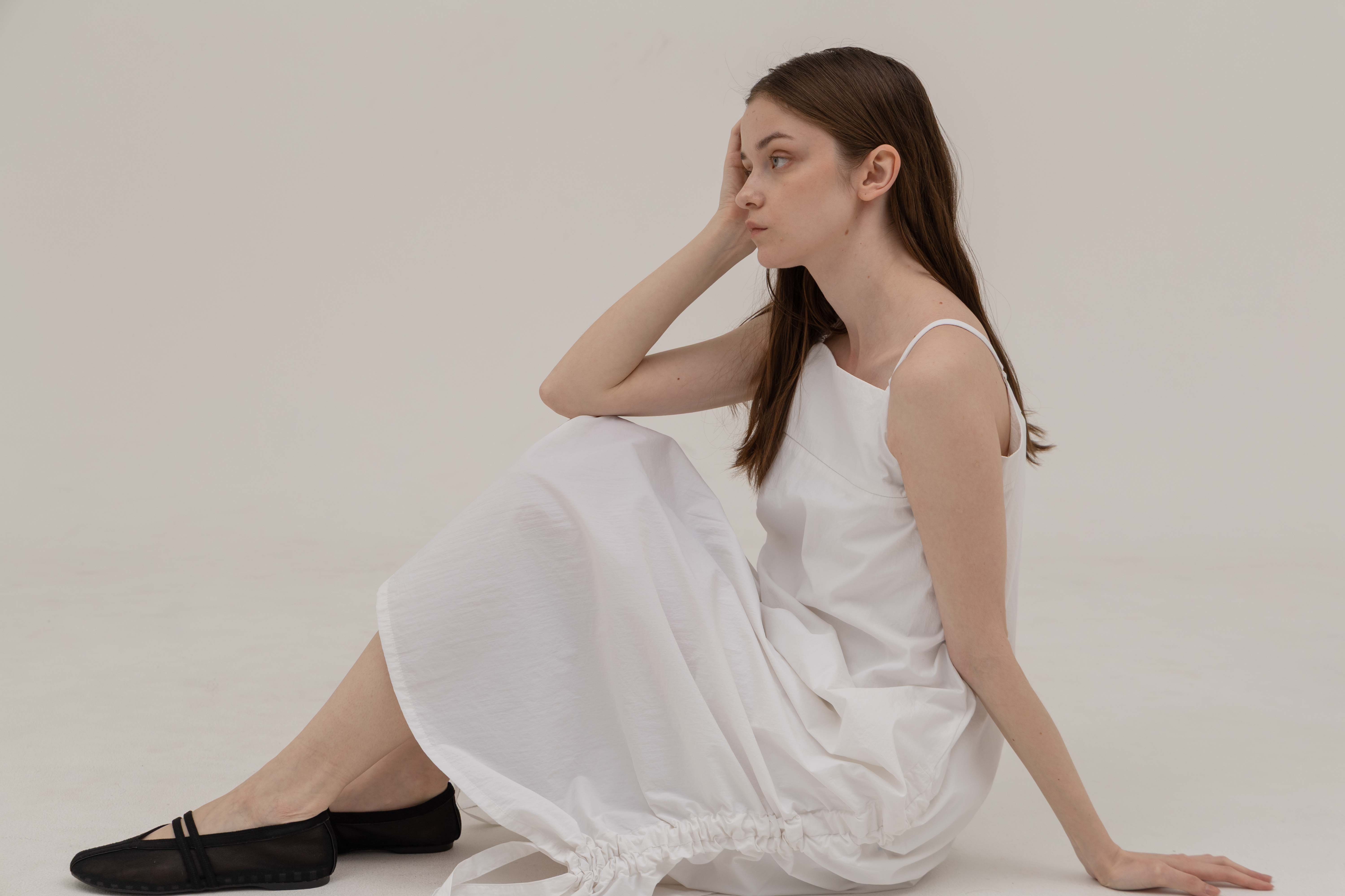 AIR DRAPE DRESS – UNOF