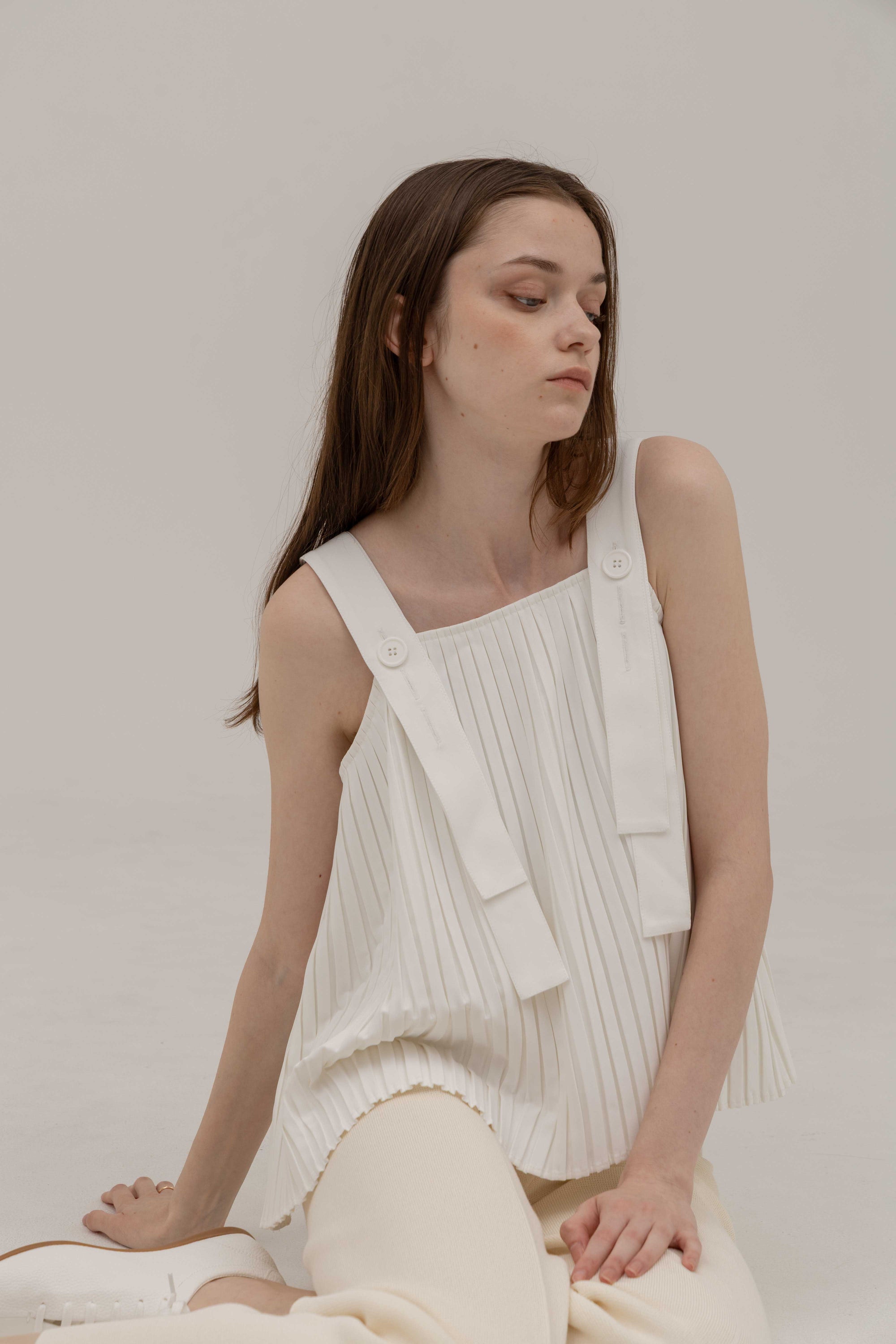 PLEATS TANK TOP【6月27日20:00-発売】