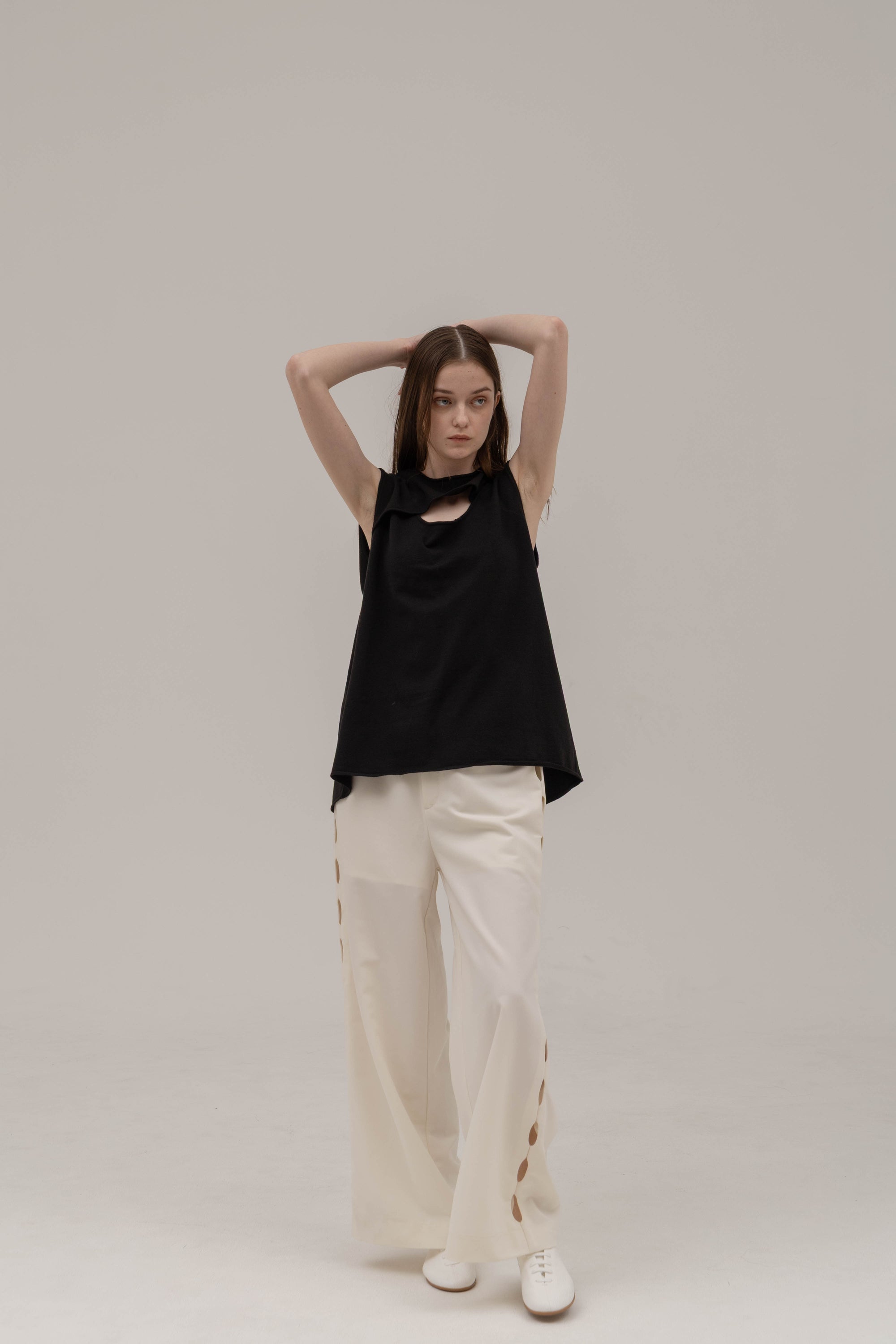 SLIT LINE PANTS